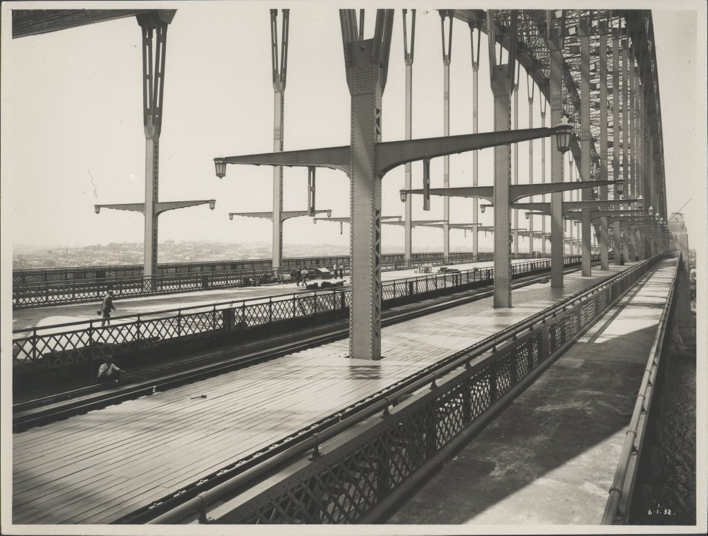 Roadway and walkways of the Sydney Harbour Bridge, 1932