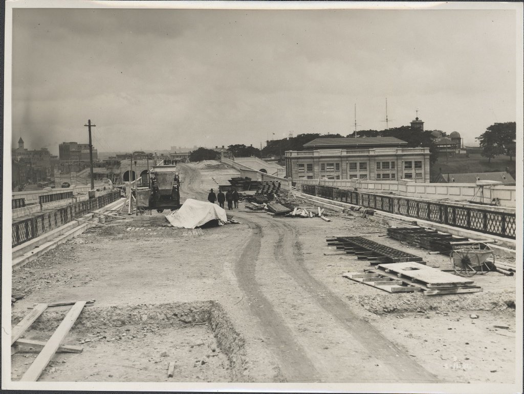 Southern approach to the Sydney Harbour Bridge, 1931