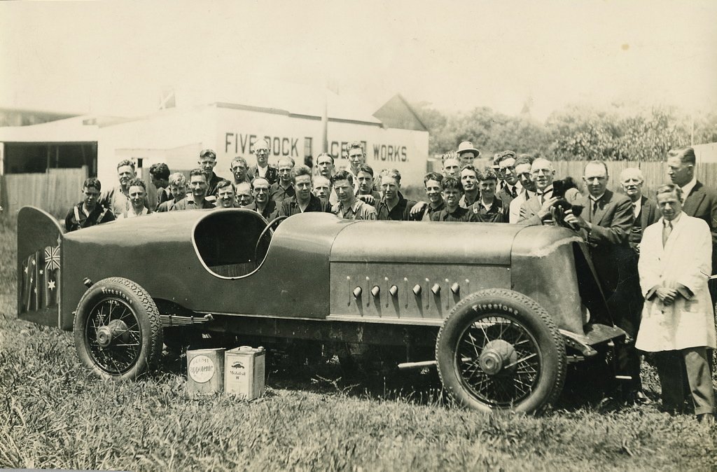 "Anzac" car (with Harkness & Hillier staff at Five Dock?) (1928)