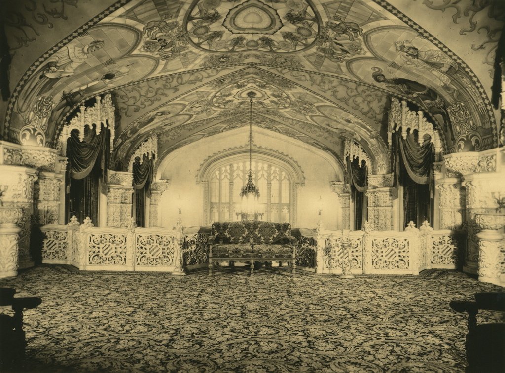 Dress circle foyer of Regent Theatre, Melbourne, 1929, Sydney city centre