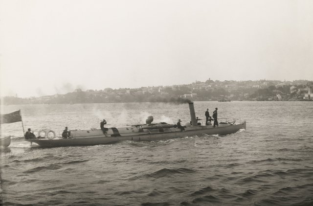 Avernus (AWM 306823), Sydney (1890s)