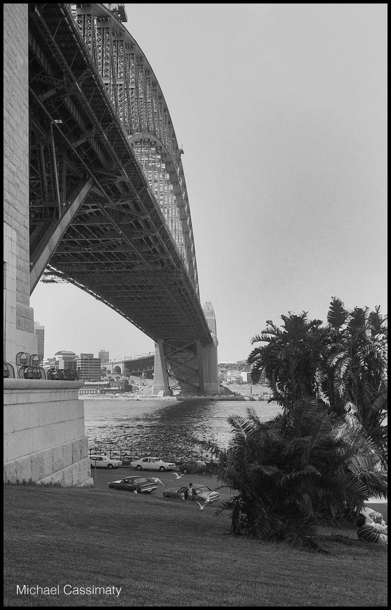 Sydney Habour Bridge 1975, Sydney Harbour