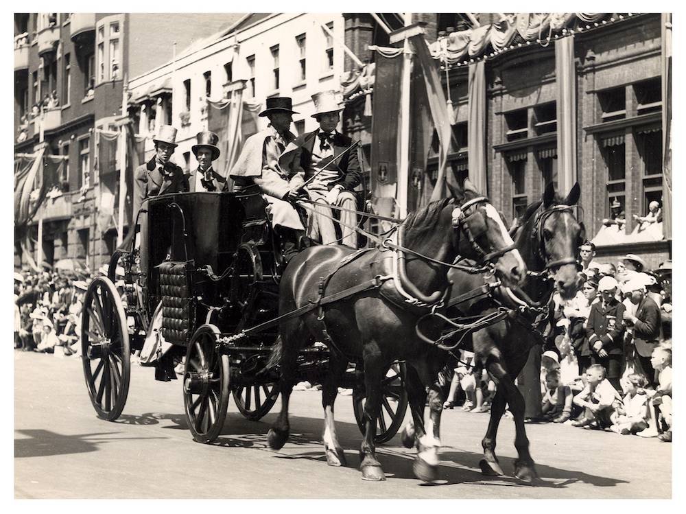 Ranken Coach- "Australia's March to Nationhood" Australian 150th Anniversary Celebration, Sydney (1938)