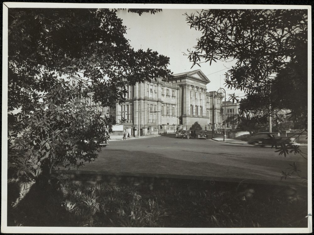 The Australian Museum, Sydney, Sydney city centre (c. 1930)