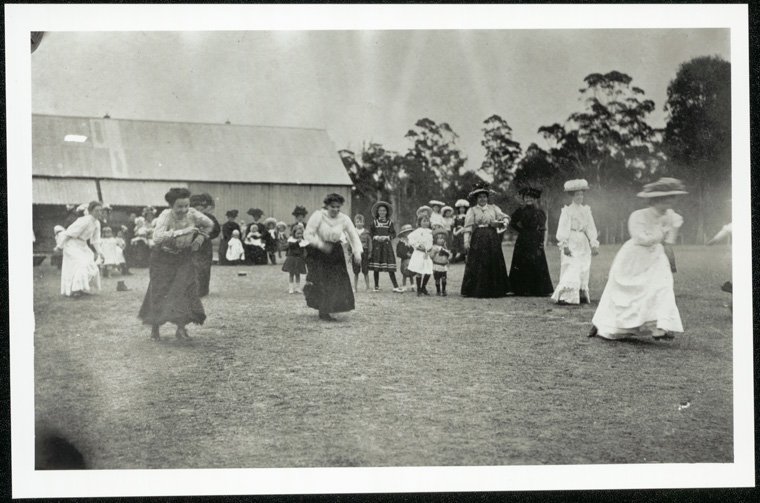 Fairfield Public School - Picnic - teachers race (c. 1905)