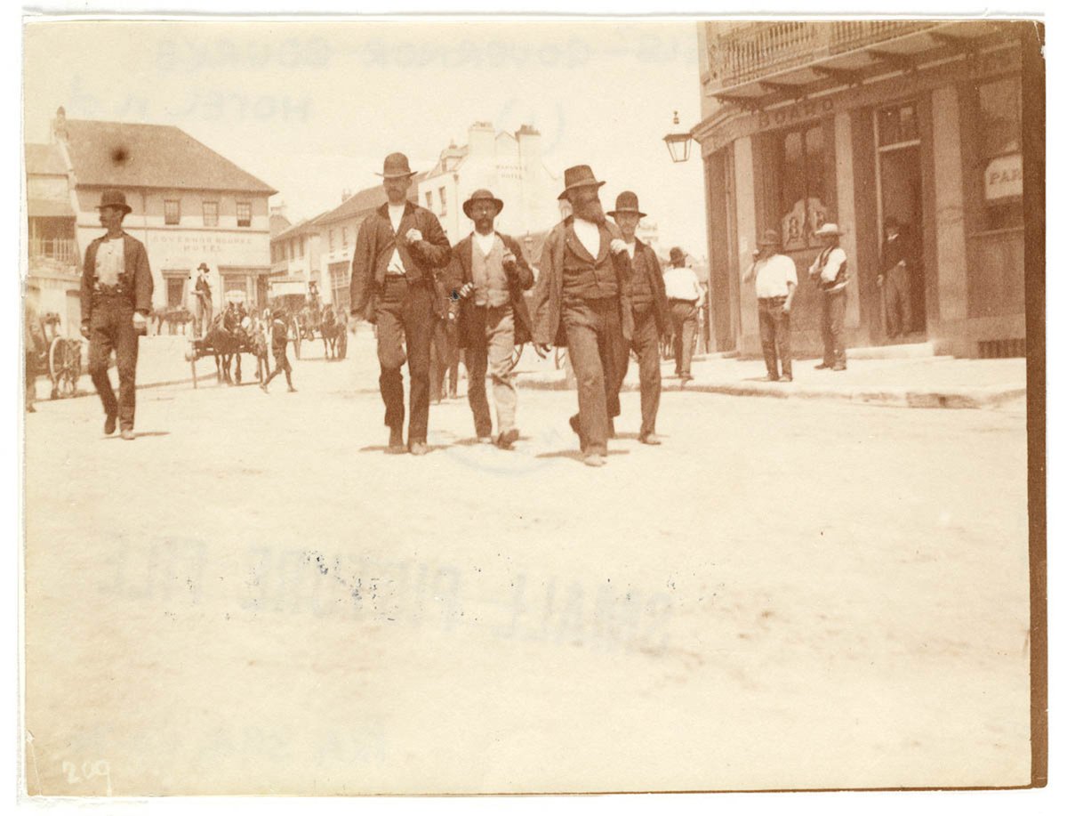 Governor Bourke Hotel from Sydney, ca. 1885-1890 - photographed by Arthur K. Syer (1885–90)
