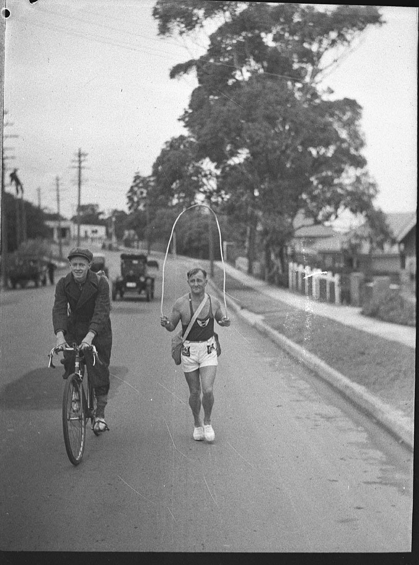 Tom Morris, skipping champion (taken for Greater Union Theatres), 28 June 1937, by Sam Hood, Sydney city centre