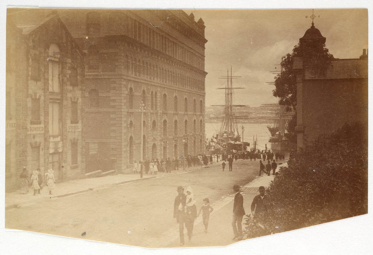 Street scene. Phillip Street, 1885-90 Sydney, ca. 1885-1890 - photographed by Arthur K. Syer, Sydney city centre (c. 1887)