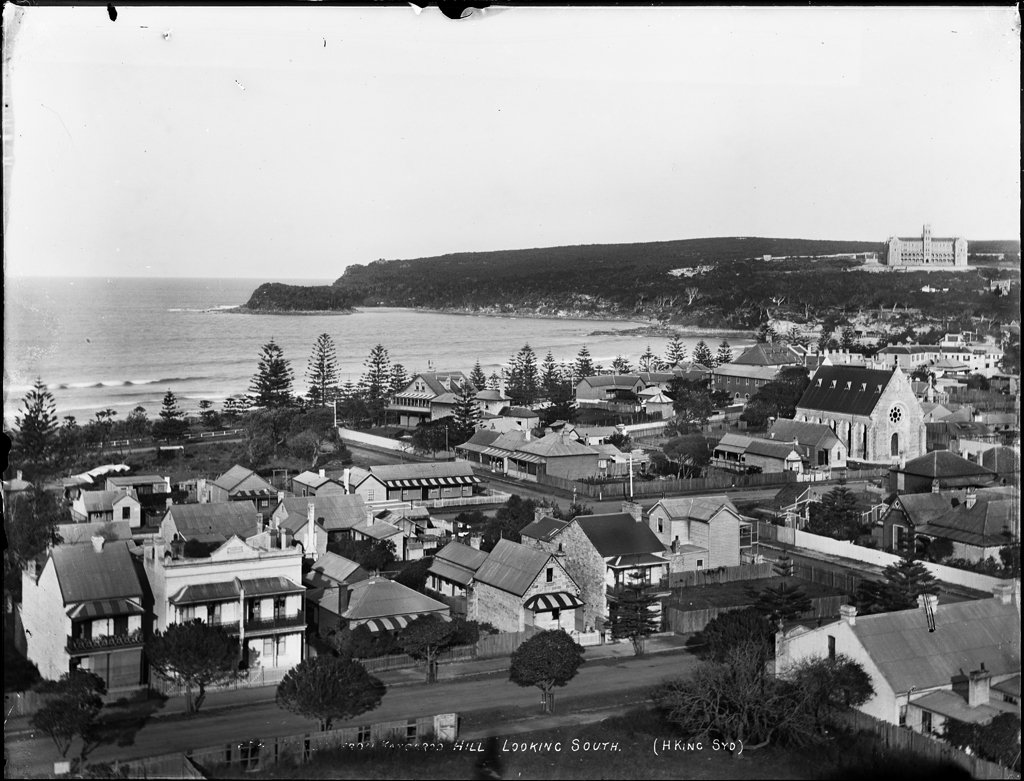 Manly from Kangaroo Hill, looking south (c. 1900)