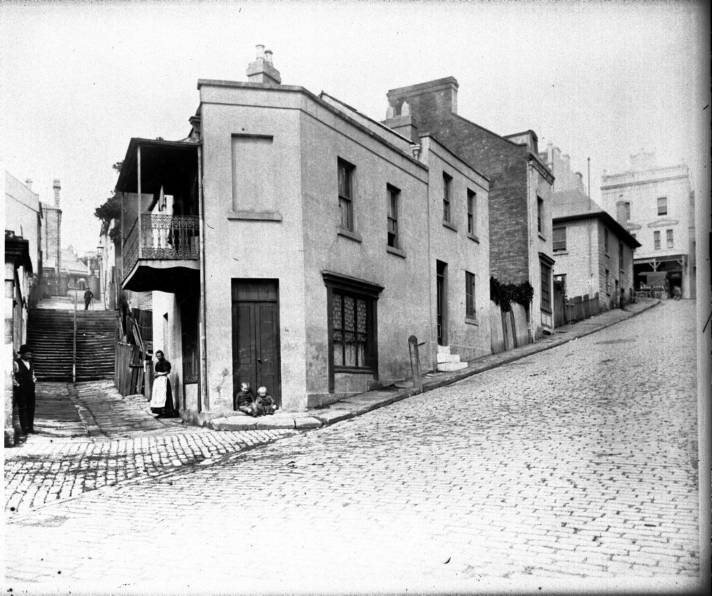 Street scene, The Rocks, Sydney (c. 1900)