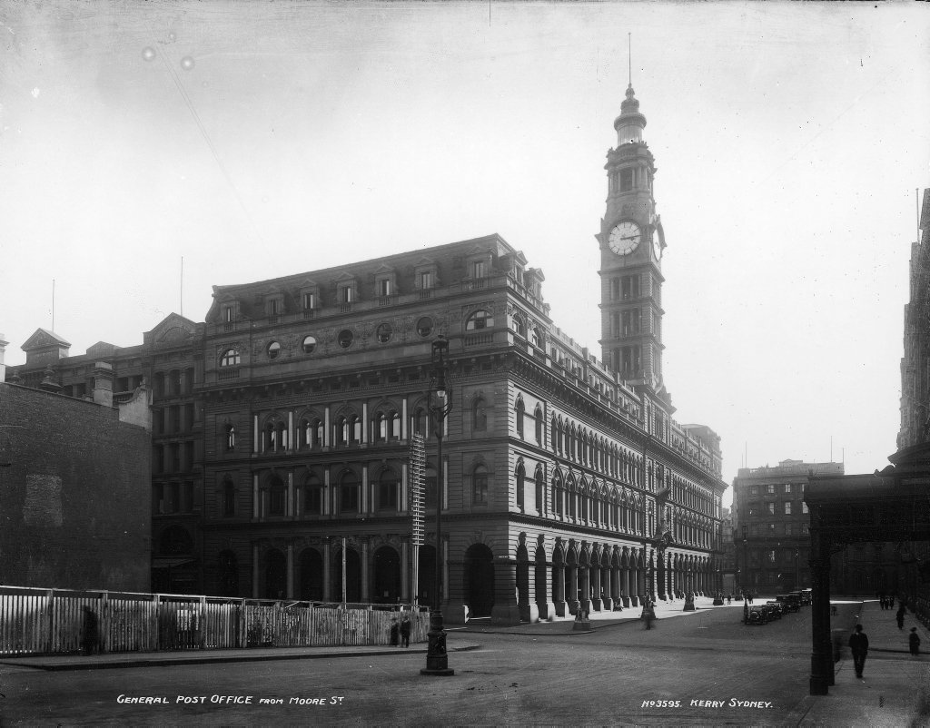 General Post Office from Moore Street, Sydney, Sydney city centre (c. 1900)