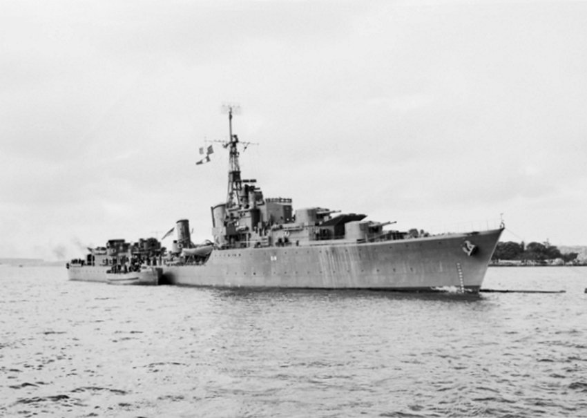 HMAS Bataan (I91) at Sydney on 9 July 1945
