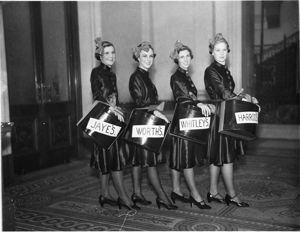 The "hat-box" Girls, Sydney Town Hall, Sydney city centre (1932)