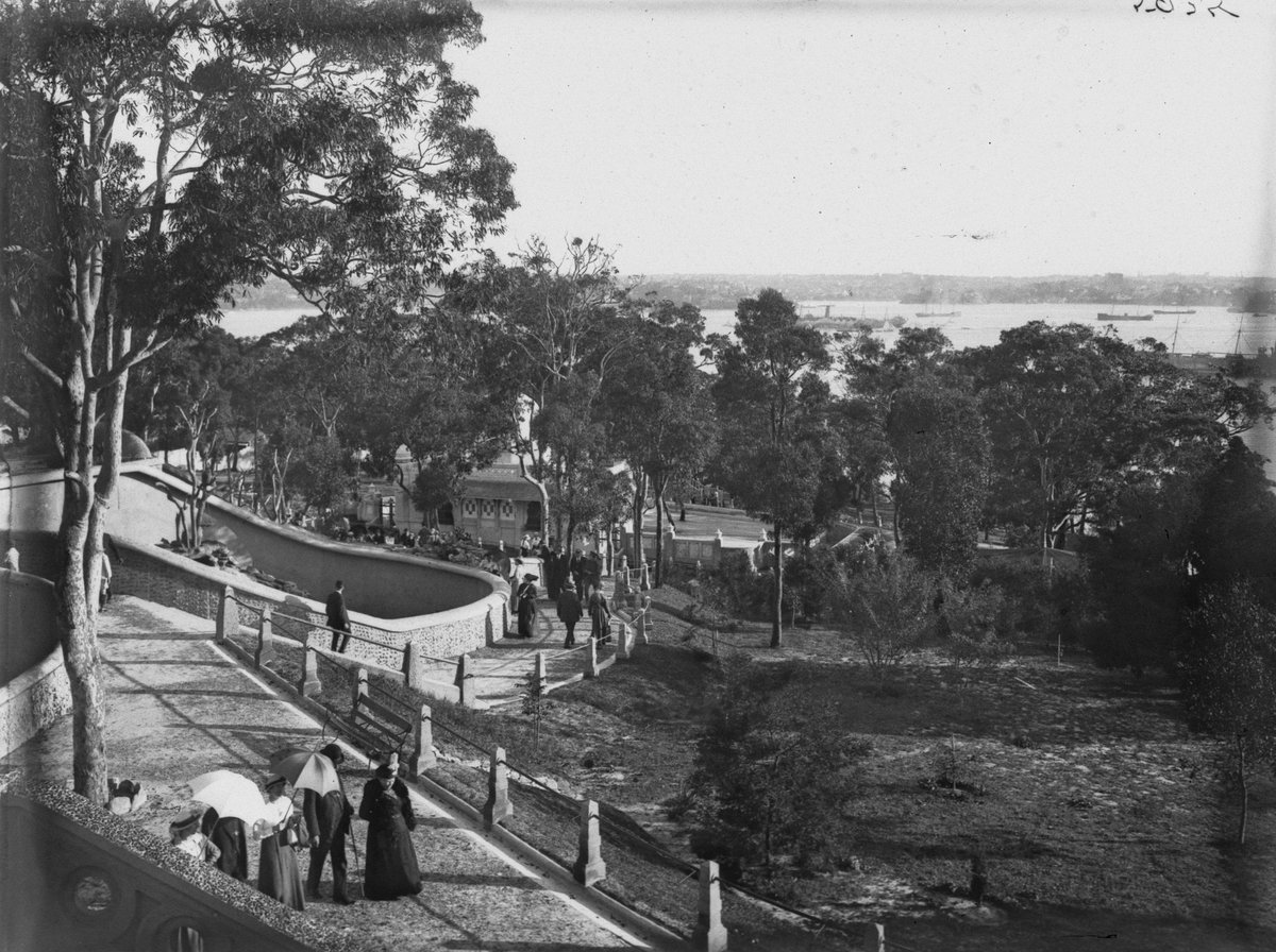 In the grounds, Taronga Zoological Park, Mosman (1916)