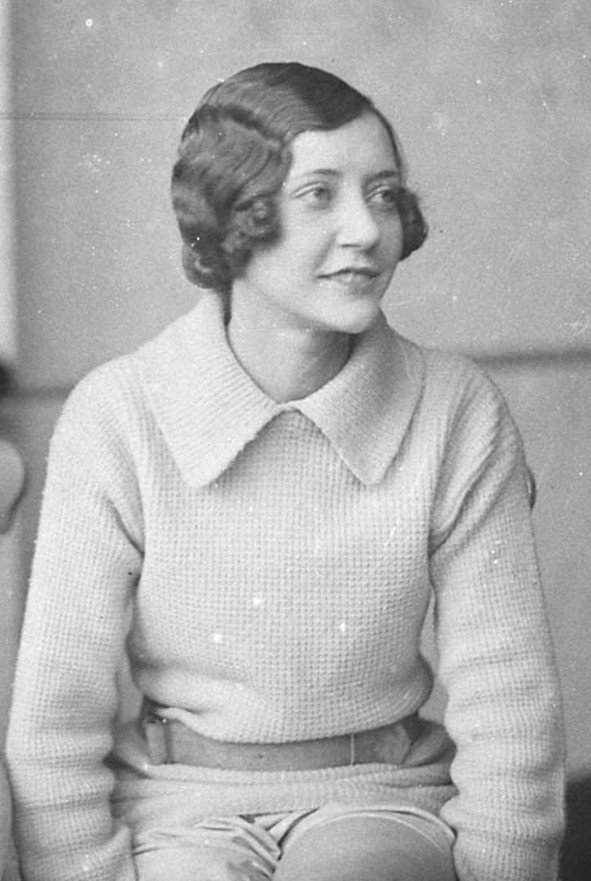 Two actresses Jean Hart Marie Burke (cropped) (1930s)