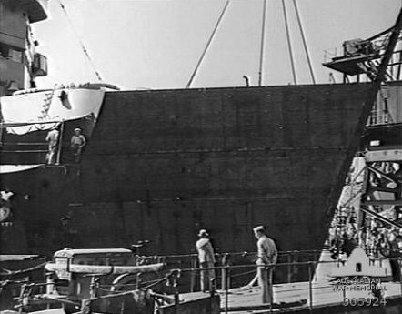 False bow being fitted to USS New Orleans, Sutherland (1942)