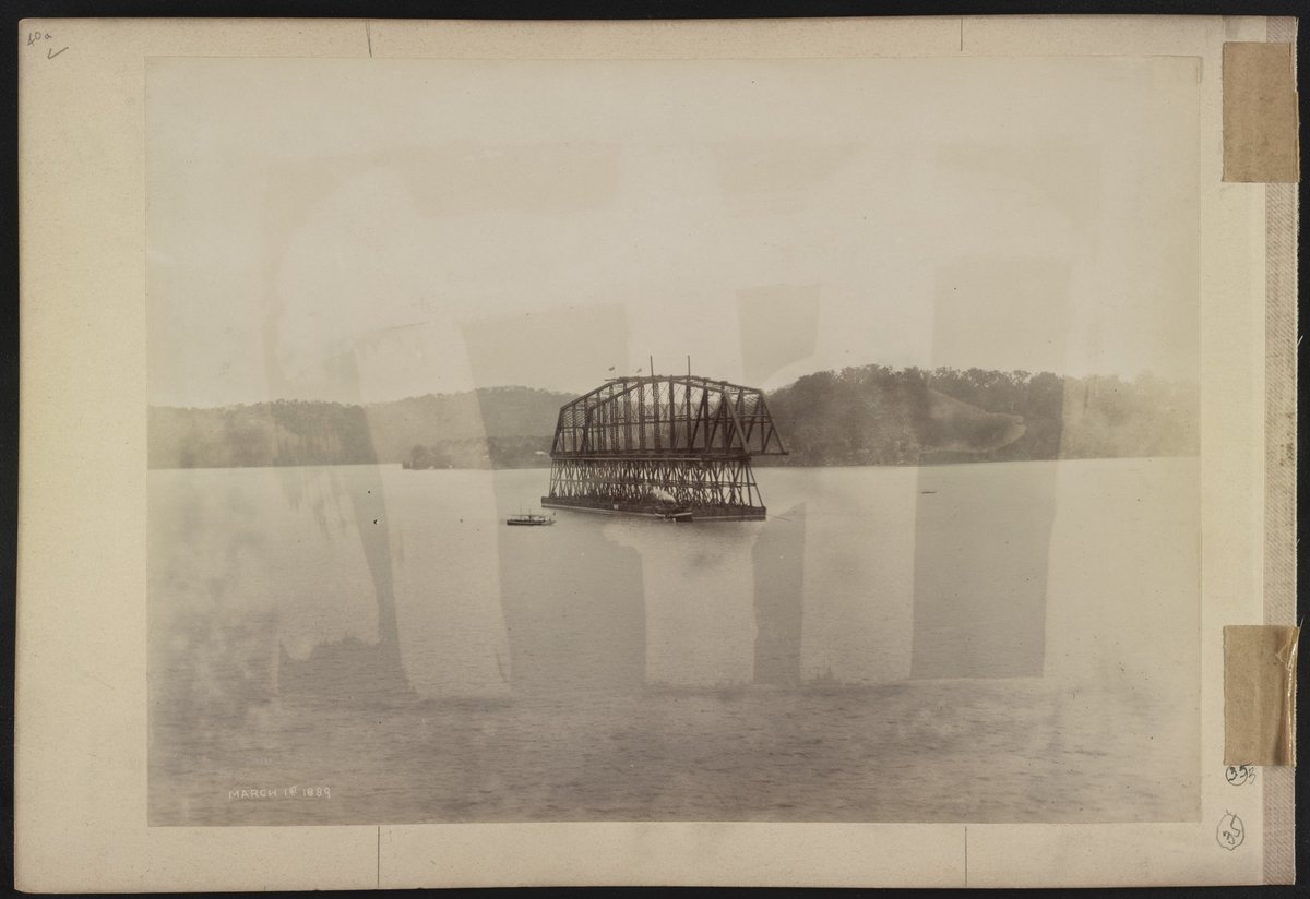 Span no. 6 of Hawkesbury River Railway Bridge, New South Wales, Australia, floating on pontoon towards piers) - C. Bayliss photo, Sydney LCCN2016651673 (1889)