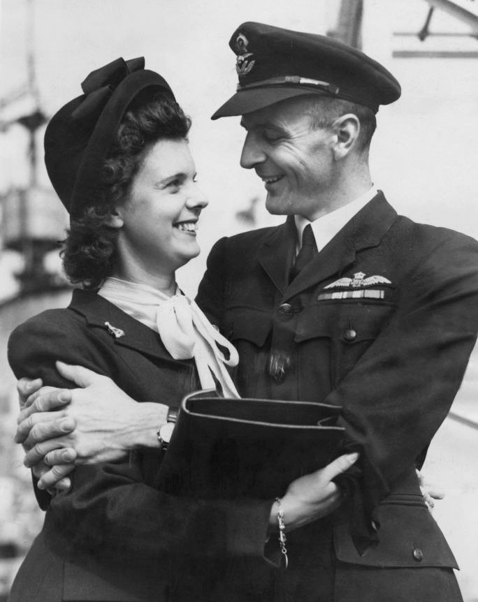 Elma and Stan Sismey 1946-06-03, Sydney