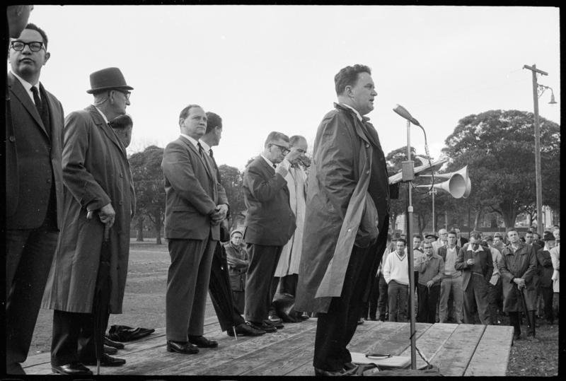Trade Union meeting and rally in Hyde Park, Sydney, NSW 3, Sydney city centre (1966)