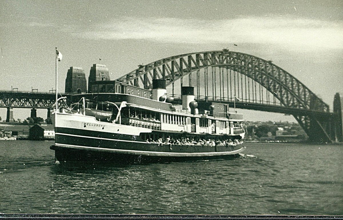 Sydney Ferry BELLUBERA c 1938, Circular Quay (c. 1938)