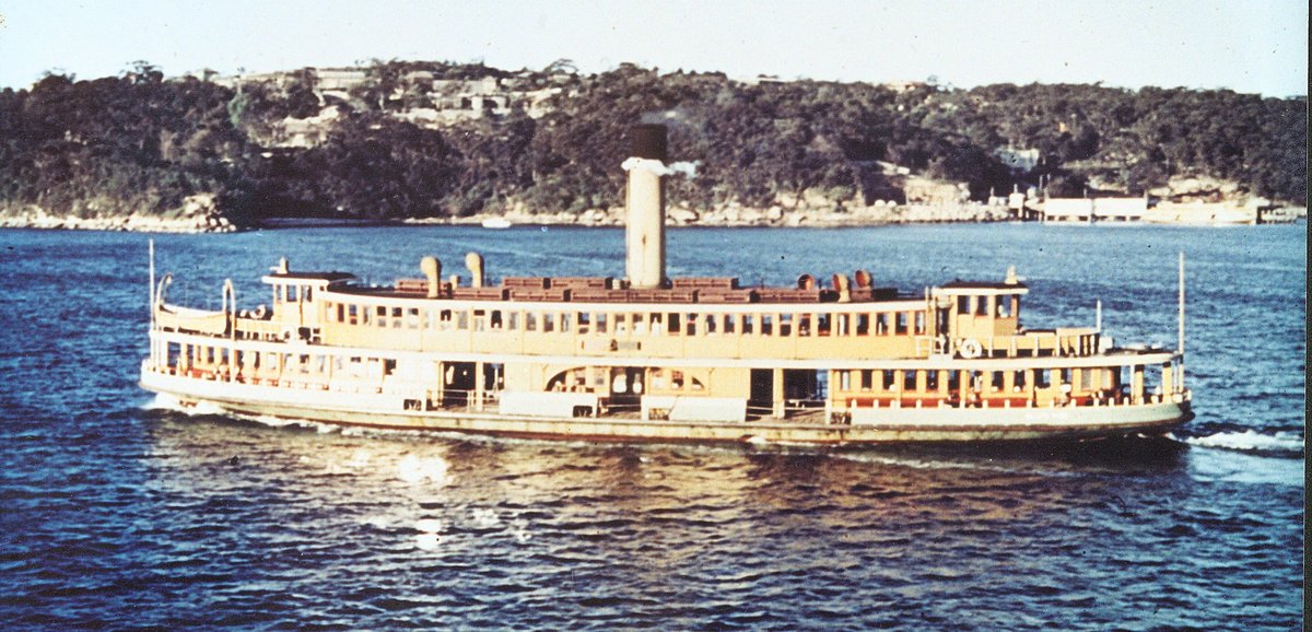 Sydney Ferry KUBU rounding Robertson (Cremorne) Point 1950s, Cremorne Point (1950–60)