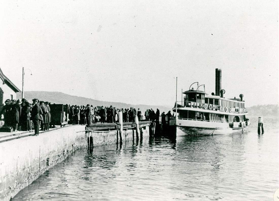 Sydney ferry KOOKOOBURRA at Manly Quarantine wharf ca 1919 (c. 1919)