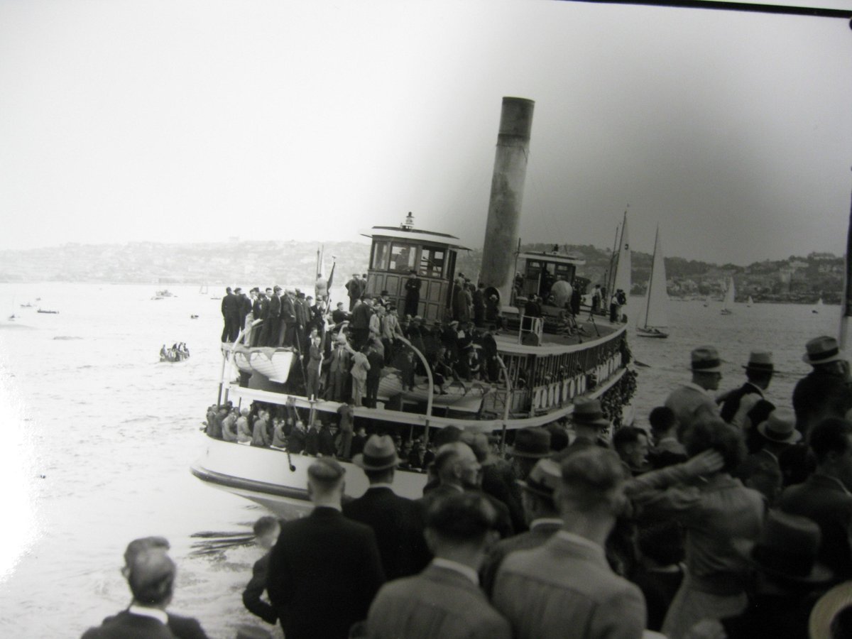 Sydney ferry KOOMPARTOO with high wheelhouses at sailing races 1930s (1935–39)