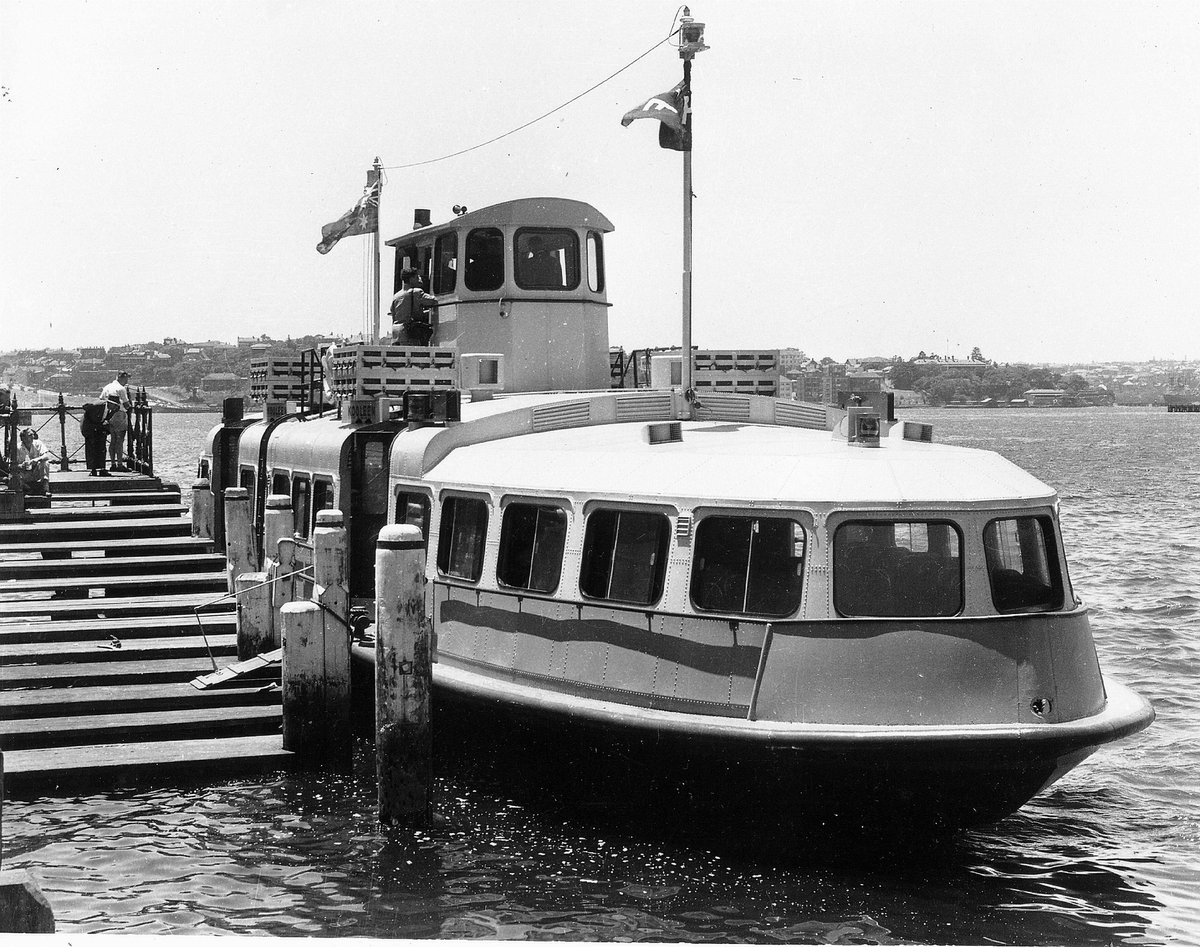 Sydney ferry KOOLEEN in Sydney Cove 1956, Circular Quay