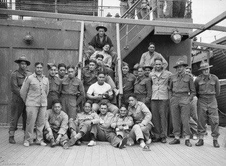AWM 004333 Maori Battalion refs 1940, Sydney