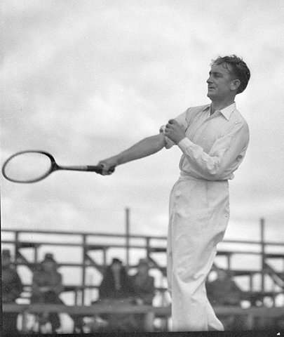 Jack Crawford 1938 (cropped)
