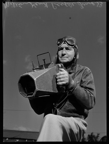 Wr Milton kent with aerial camera 1953 02