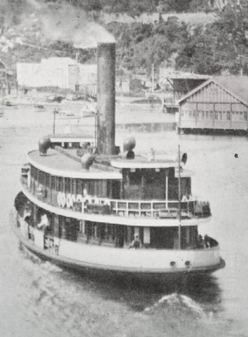 Sydney ferry KANANGRA or KIRAWA approaching Mosman Bay ferry wharf, 1912–17