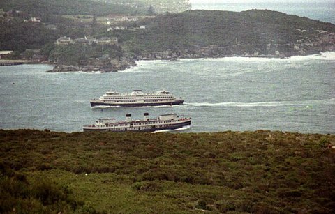 Sydney ferries from DOBROYD POINT, 1985