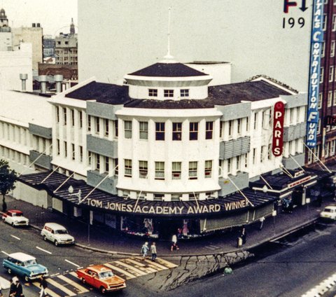 Paris Theatre, Sydney (cropped), 1965