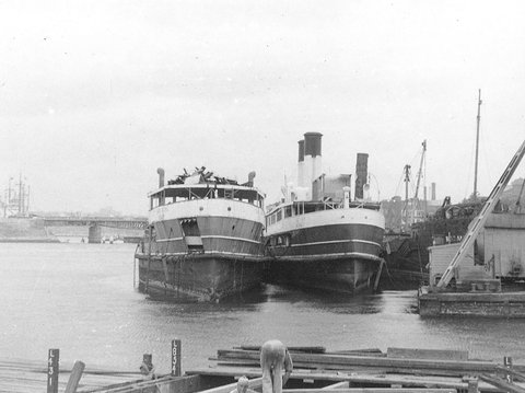 Sydney ferries DEE WHY and CURL CURL laid up, 1969