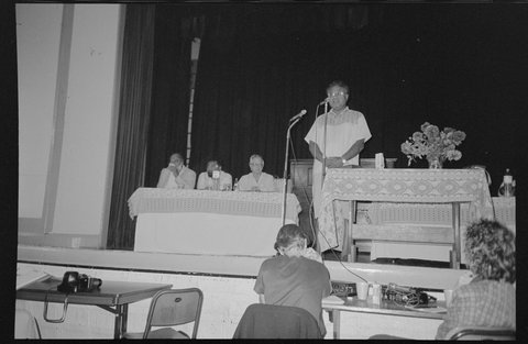 00 Bavadra in Sydney, April 1988