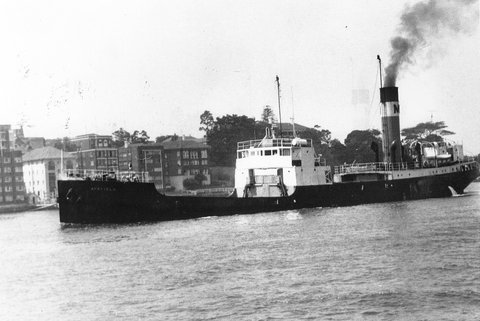 Ayerfield (ex-Corrimal) near Kirribilli Point, March 1969 (Graeme Andrews, City of Sydney Archives)