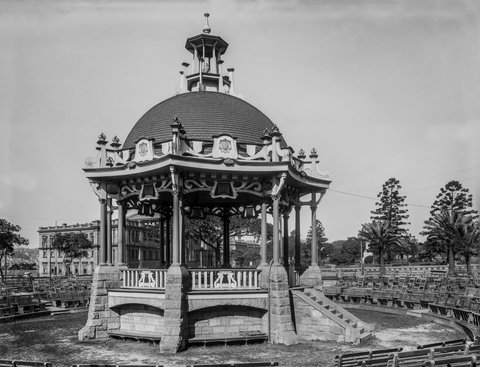 Bandstand in Hyde Park, Sydney, 1919
