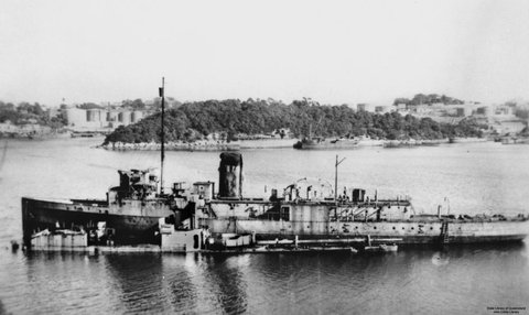StateLibQld 1 142827 Doomba (ship), 1946