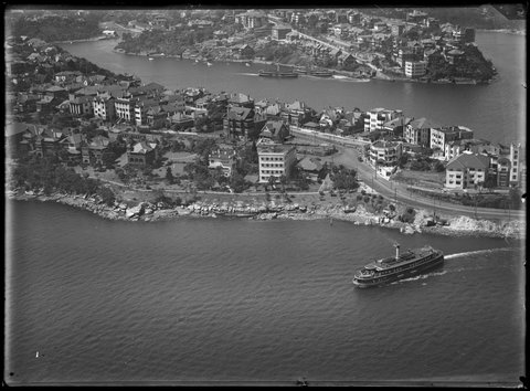 Sydney ferry KULGOA leaving Cremorne Point Wharf, 1930–32