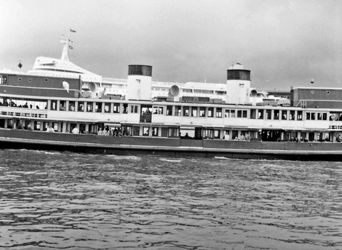 69-12 550 Circular Quay, Sydney, Australia 1969