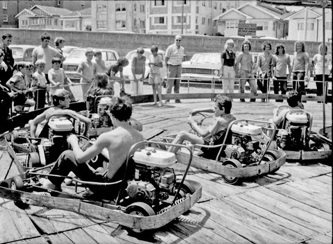 71-01 25 Bondi, Sydney, Australia 1971
