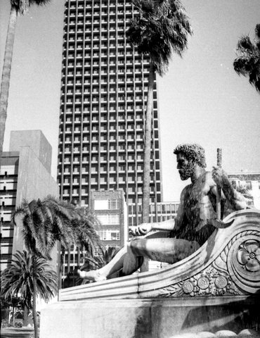 68-10 Botanical Gardens Statues 10, Sydney 1968