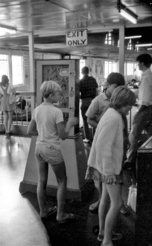 69-04 Luna Park 4, Sydney 1969