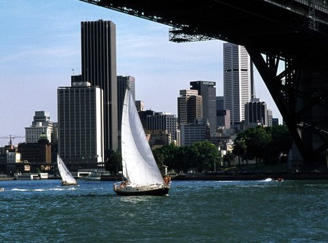 320 Harbour Cruise, Dec 79, 1979