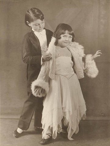 Child performers, Sydney, c. 1930s - by Sam Hood (cropped)