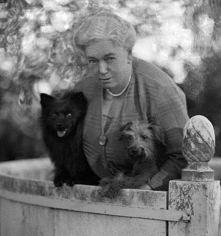 Eadith Walker Cazneaux, 1924