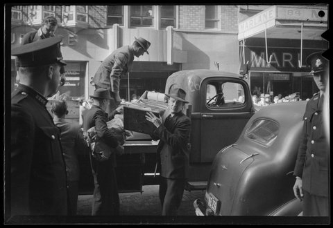 Police raid Sydney 1949
