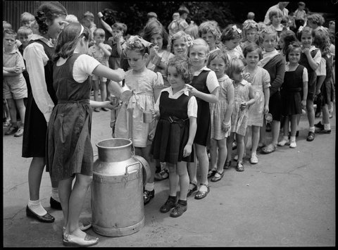 Oslo lunch 1950 slnsw