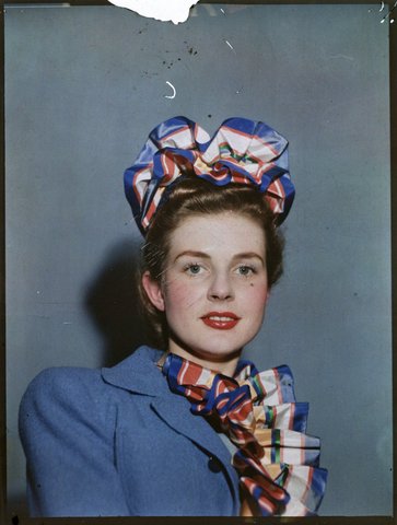 Portrait for Woman magazine, Sydney, 1952 slnsw